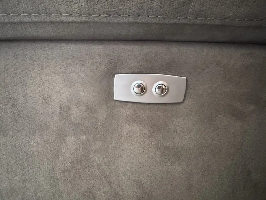 3 Seater sofa - Electric Recliner