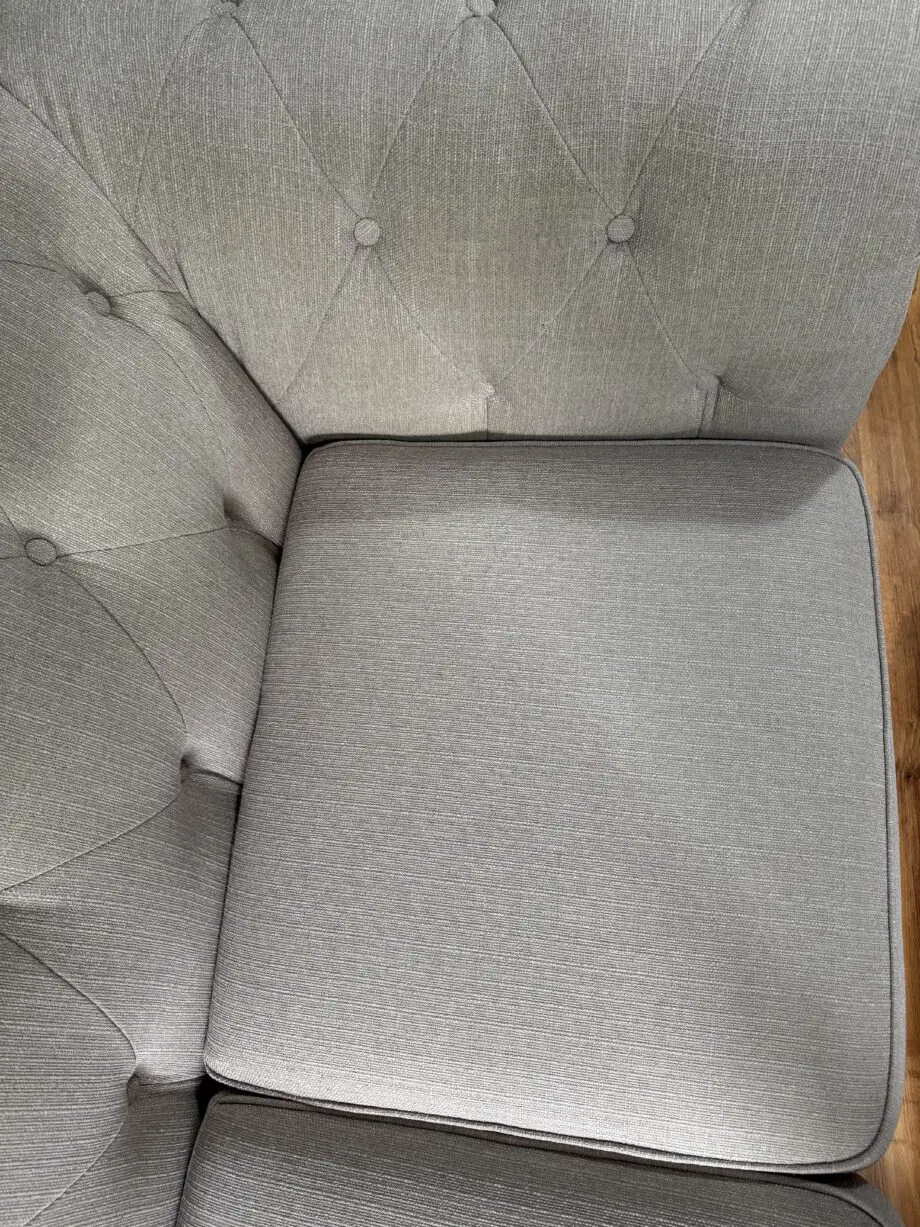 **‼️ R-Corner Chesterfield Sofa + Footstool‼️**