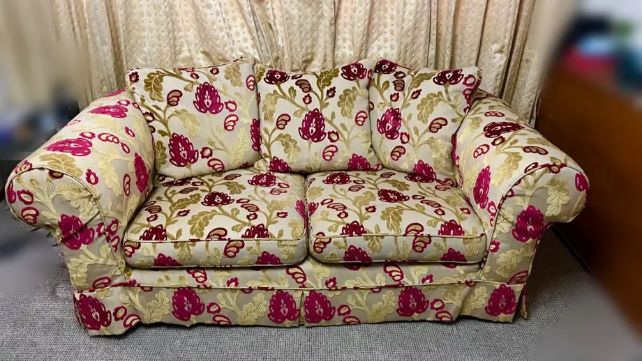 Elegant design Gold & Red Soda Set