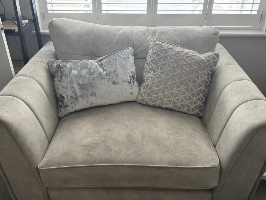 Furniture Village Oyster Beige Ariana 4 Seater Sofa & Cuddle Chair
