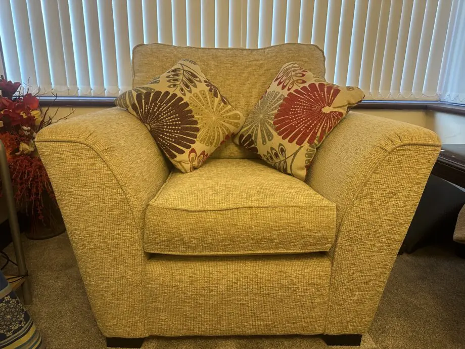 SCS Single Seater Sand/Beige Chair