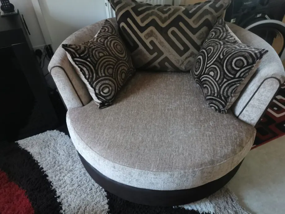 Corner sofa and swirl chair