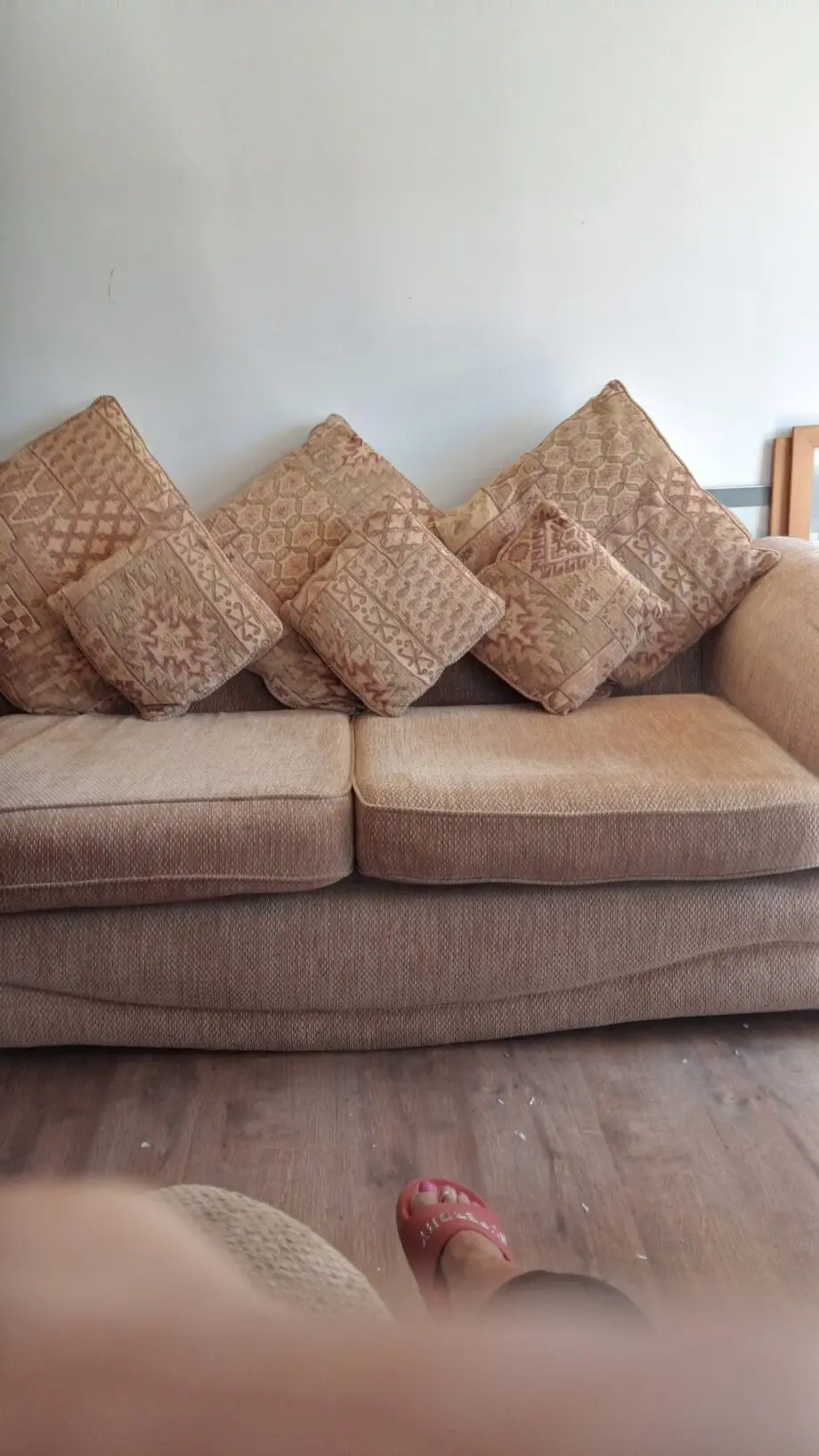 3 seater sofa & chair new been stored outside in log cabin and covered with sheets in immaculate condition