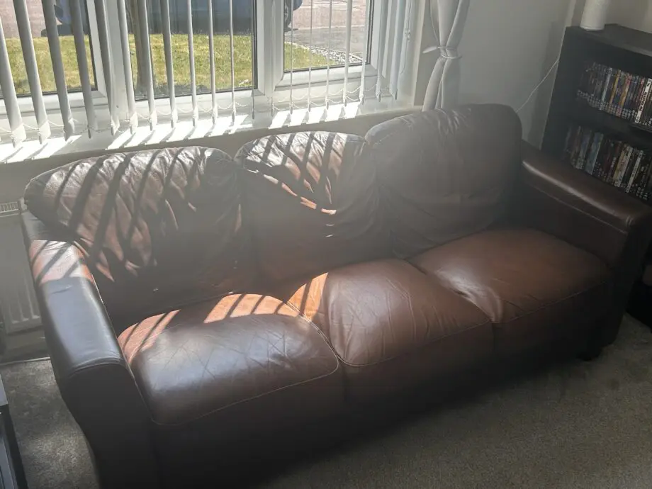 Brown leather sofa set (3&2 seater sofa’s + footstool)