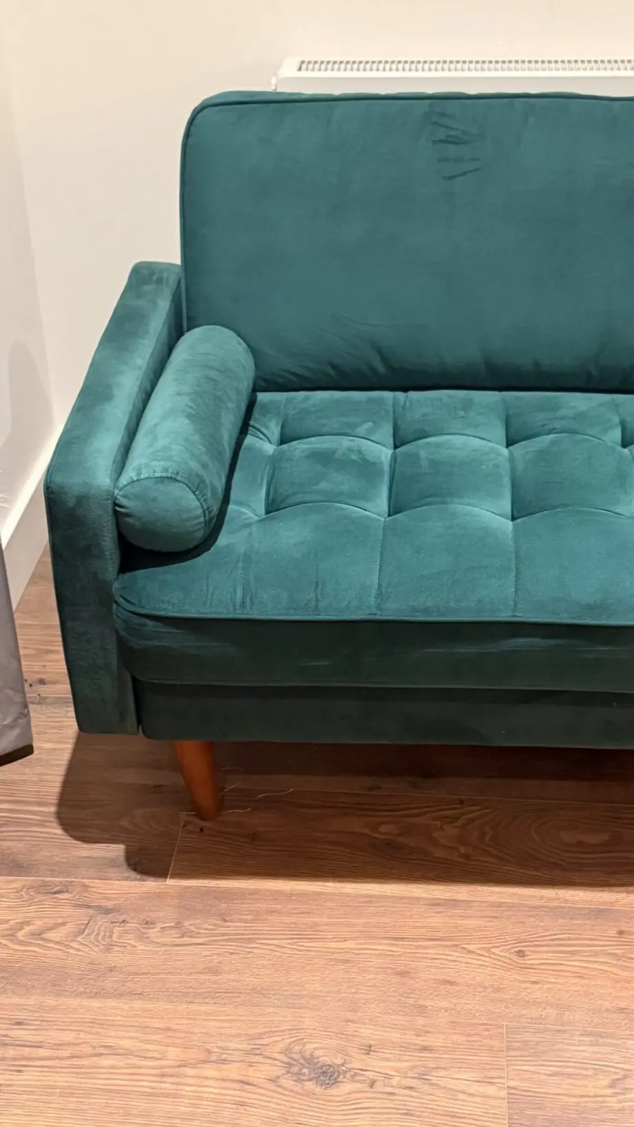 I bought it it from "the range" it's green in colour and the condition is 10/10