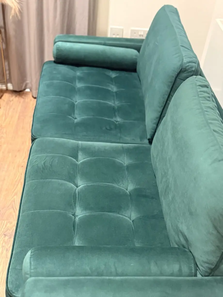 I bought it it from "the range" it's green in colour and the condition is 10/10