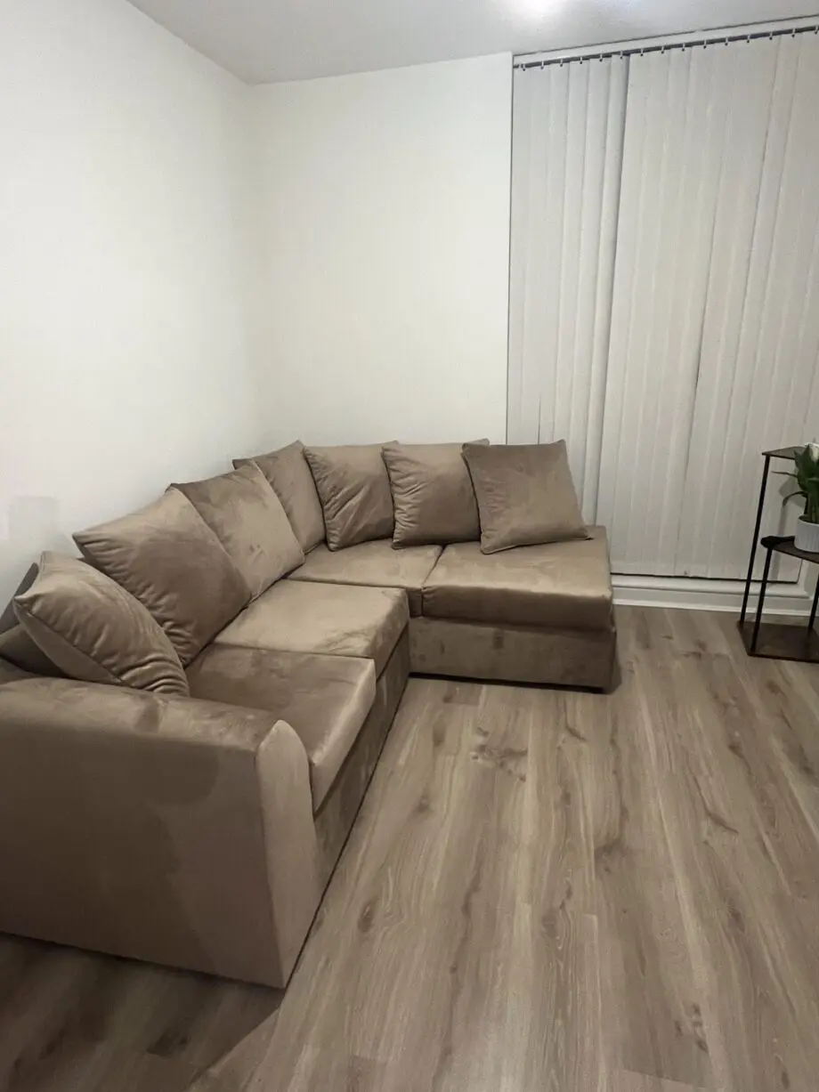 Corner sofa