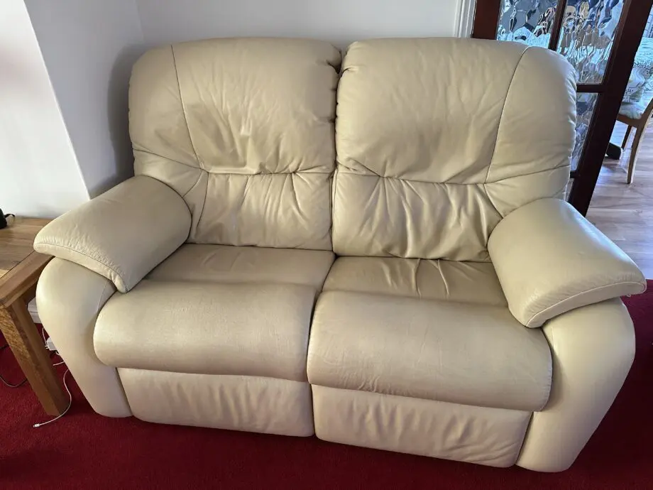 G-Plan cream Chloe double electric recliner sofa