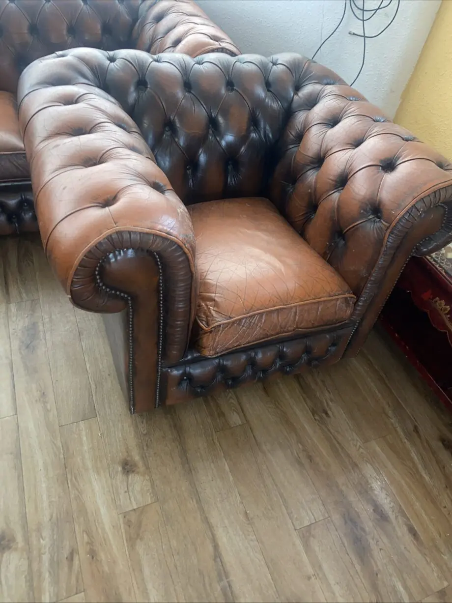 Chesterfield sofa & 2 chairs queen & club antique brown