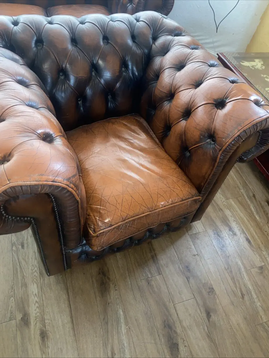 Chesterfield sofa & 2 chairs queen & club antique brown