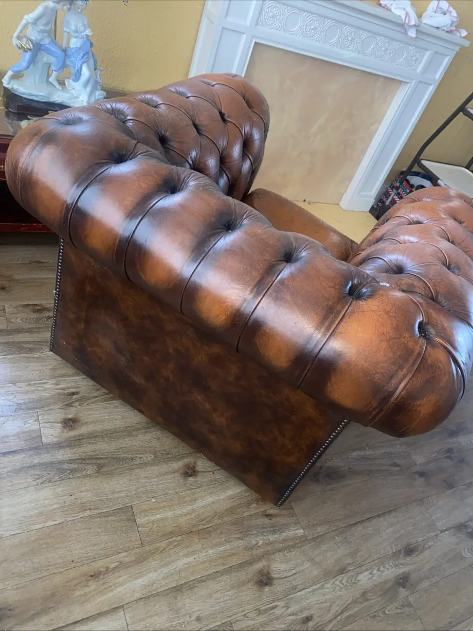 Chesterfield sofa & 2 chairs queen & club antique brown