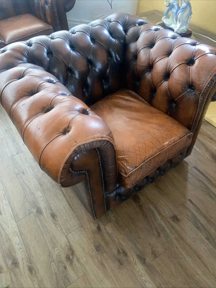 Chesterfield sofa & 2 chairs queen & club antique brown