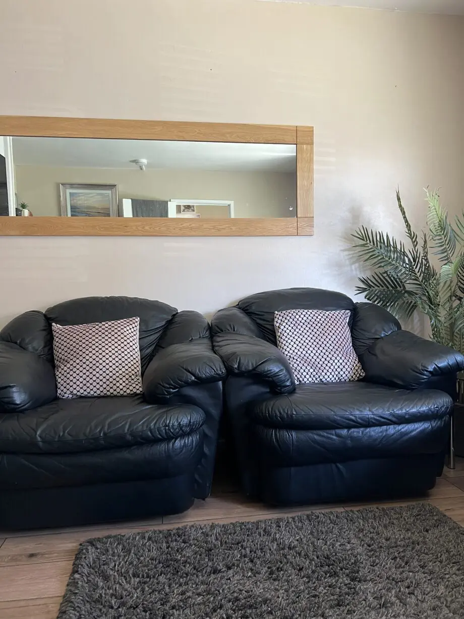Genuine Leather Sofa Set – Excellent Condition