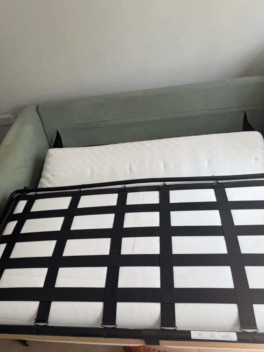 Ikea couch / Sofabed