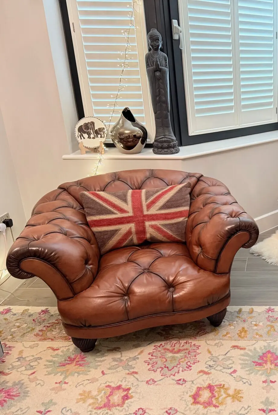 DFS Oskar Chesterfield Armchair - Tan Brown