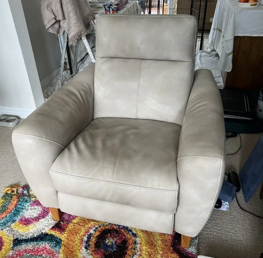3-Seater Reclining Sofa & 2 Matching Recliner Armchairs – With USB Ports – Oak Furniture Land