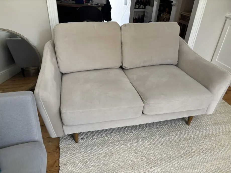 Dusty pink Snug Sofa