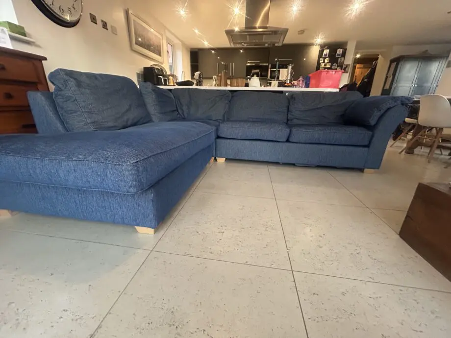 Blue L shaped corner sofa in great condition
