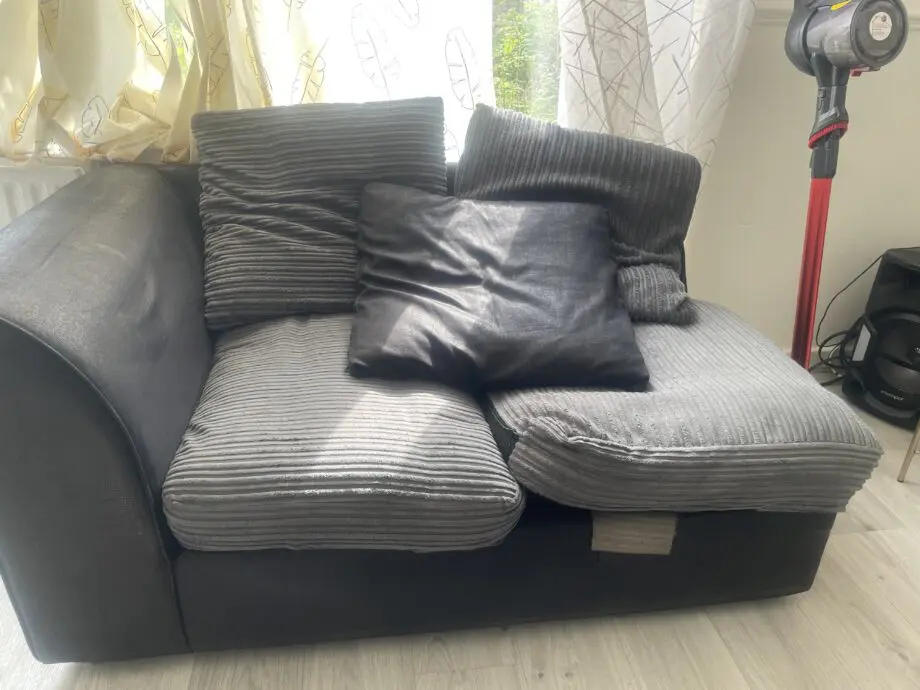 Amazon CHICAGO JUMBO CORD CORNER SOFA