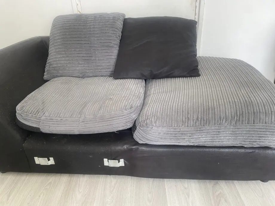 Amazon CHICAGO JUMBO CORD CORNER SOFA