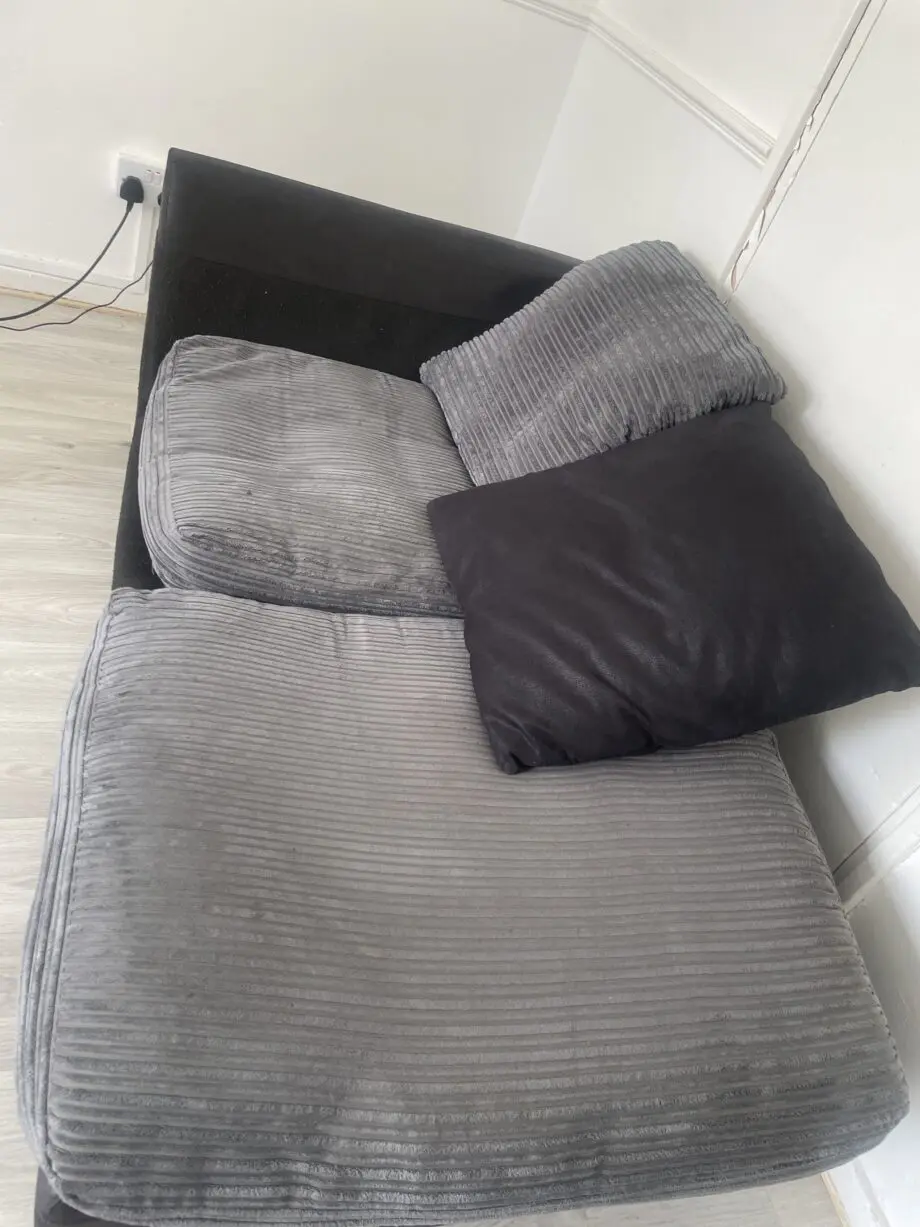 Amazon CHICAGO JUMBO CORD CORNER SOFA