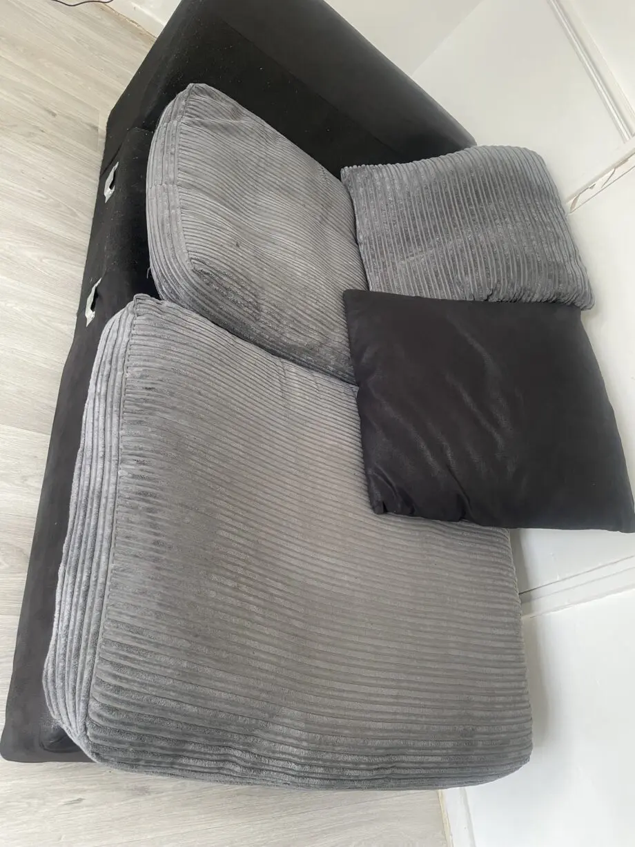 Amazon CHICAGO JUMBO CORD CORNER SOFA