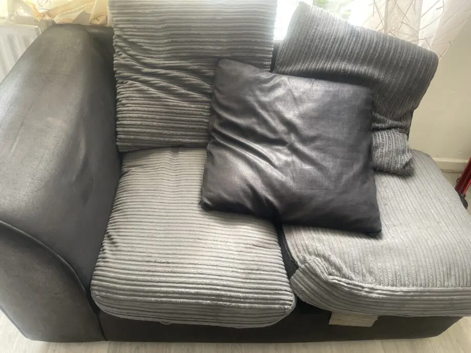 Amazon CHICAGO JUMBO CORD CORNER SOFA
