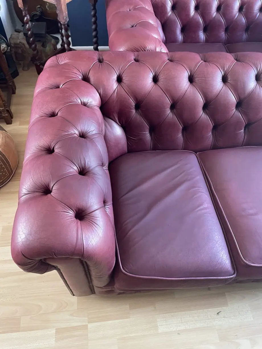 Saxons chesterfield leather maroon sofas