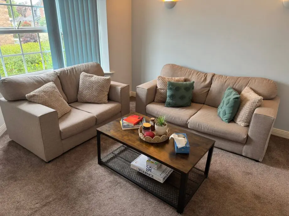 3 + 2 Sofa set