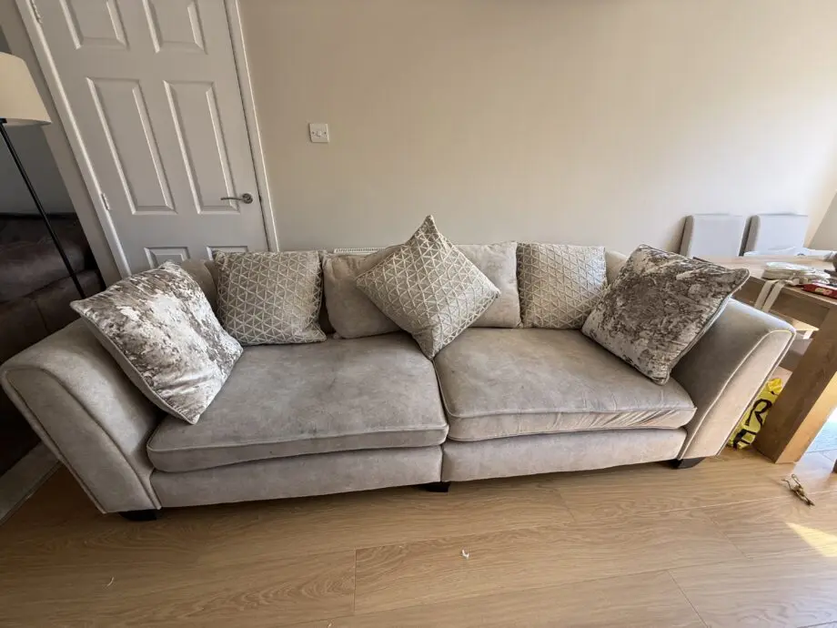 Furniture Village Ariana Scatter Back 4 Seater in Ivory Colour