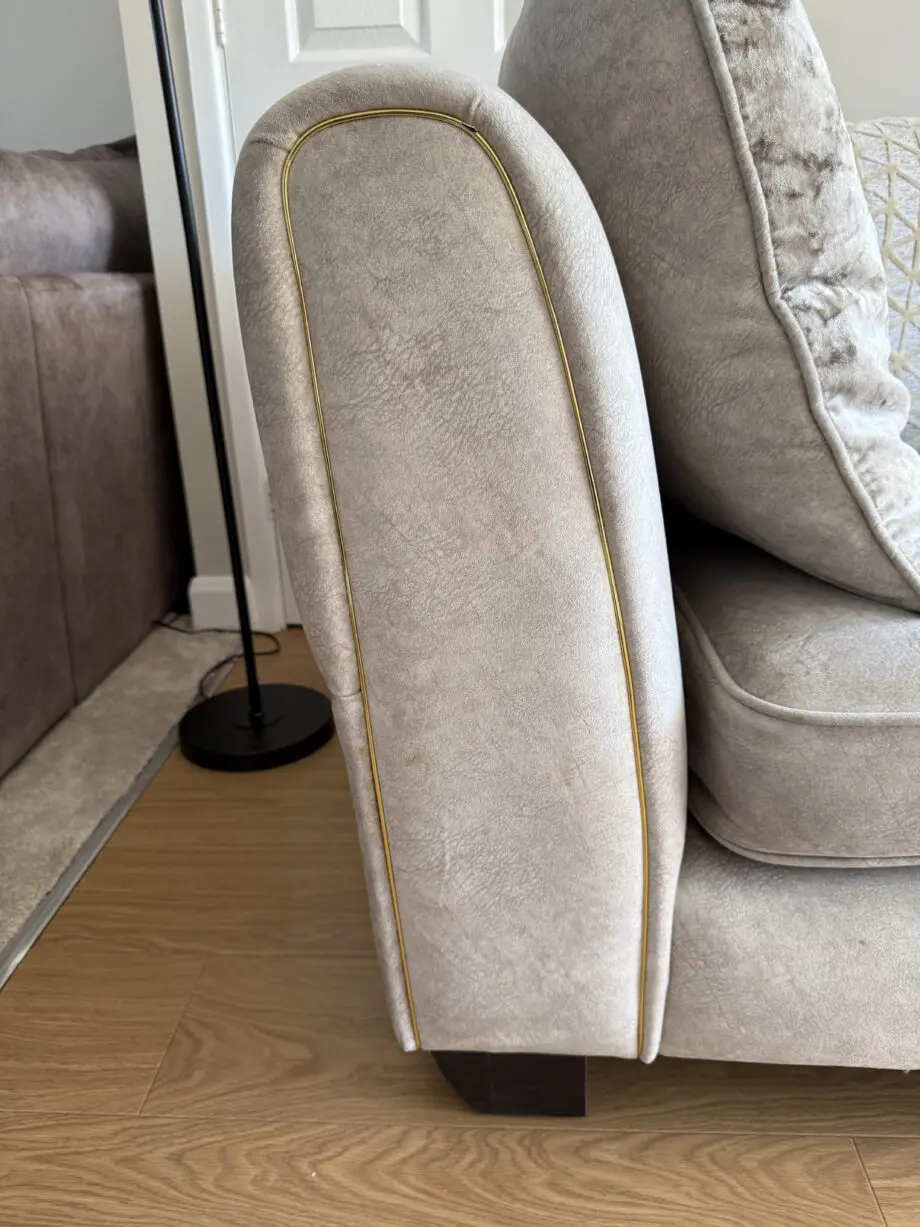 Furniture Village Ariana Scatter Back 4 Seater in Ivory Colour