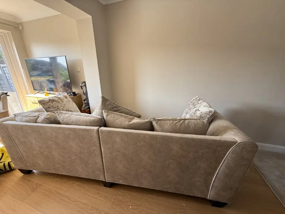 Furniture Village Ariana Scatter Back 4 Seater in Ivory Colour