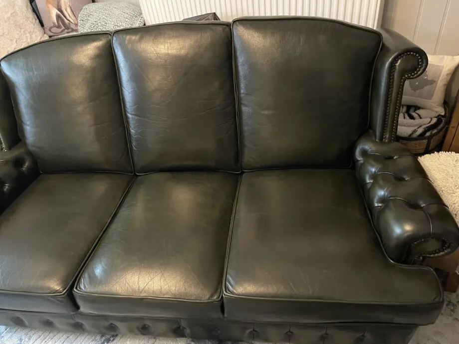 Quality traditional 3 piece suite green leather