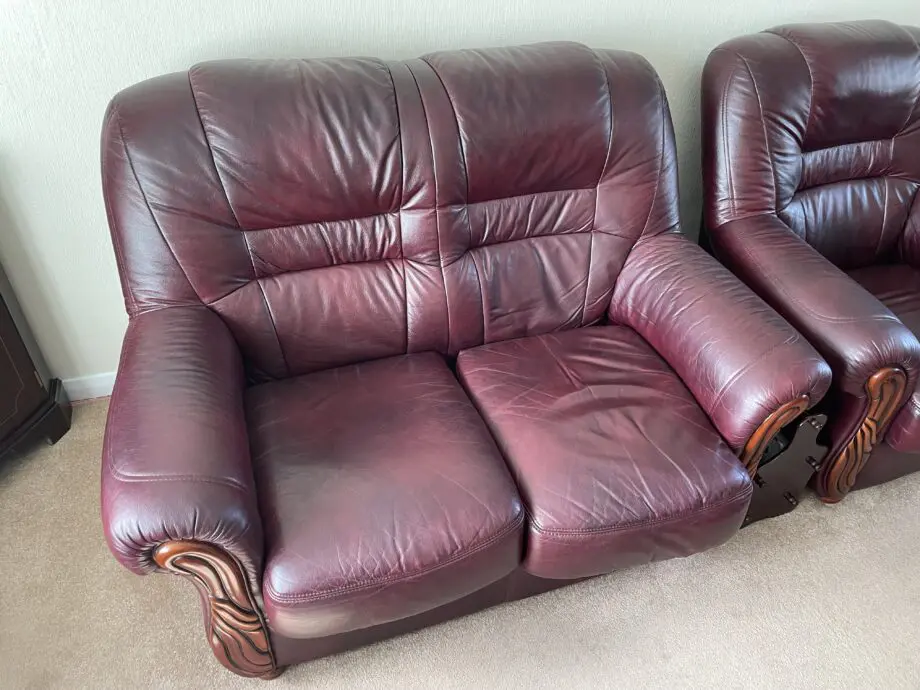 SCS 2 Seater Leather Sofa and 2 Armchairs