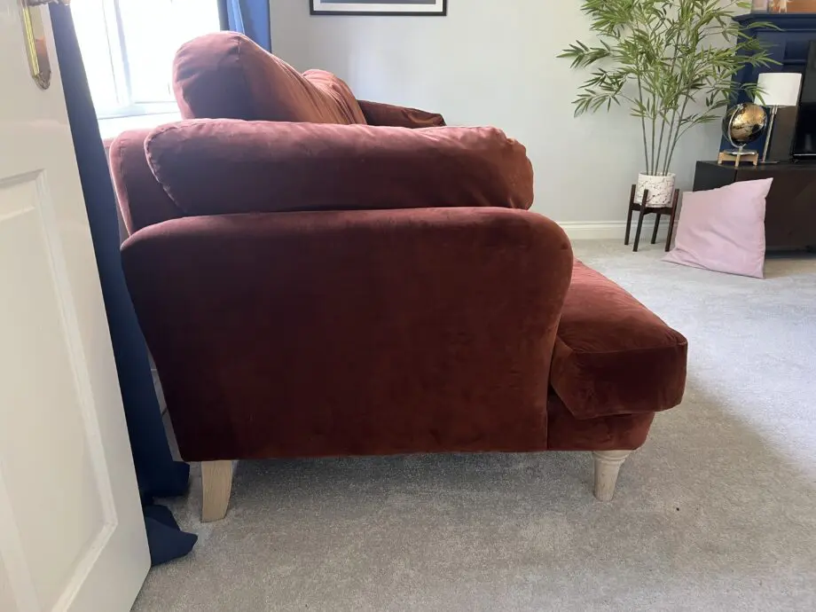 Loaf Extra Wide (4 seater) Smithy in “Sticky Toffee Clever Velvet”