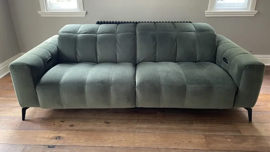 Natuzzi Intensità 3 Seat Green Recliner