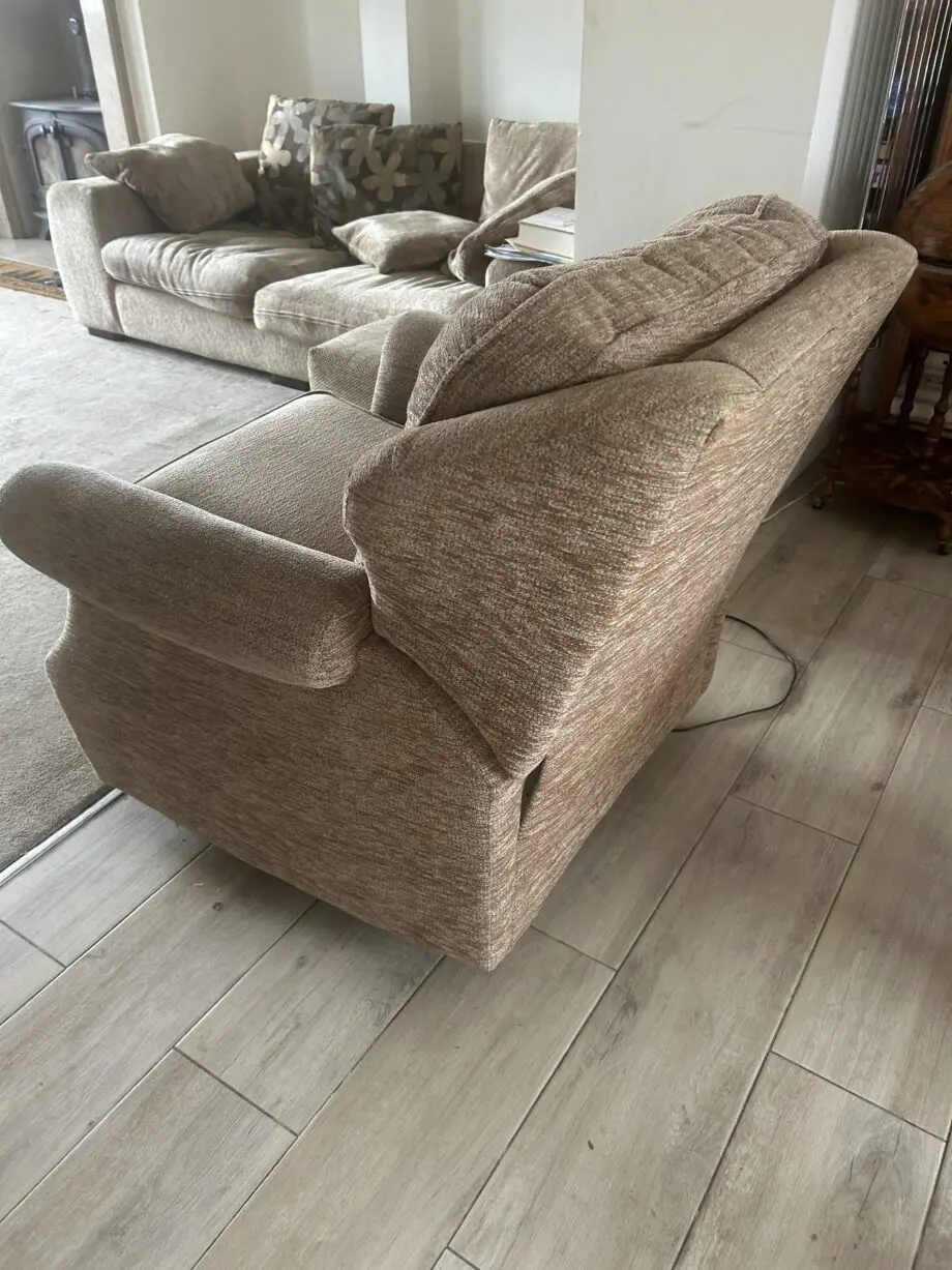 G Plan Fully Electric Lay-Flat Recliner Chair In Beige/Brown
