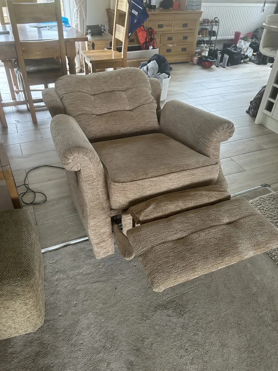 G Plan Fully Electric Lay-Flat Recliner Chair In Beige/Brown