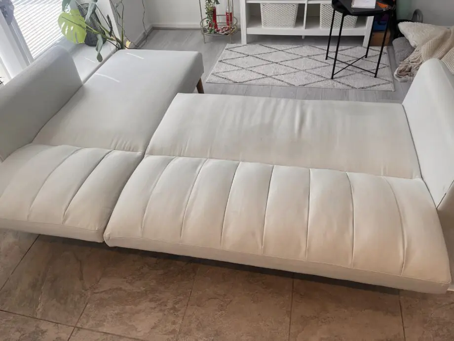 Brittany sectional 3 seater sofa bed cream/white