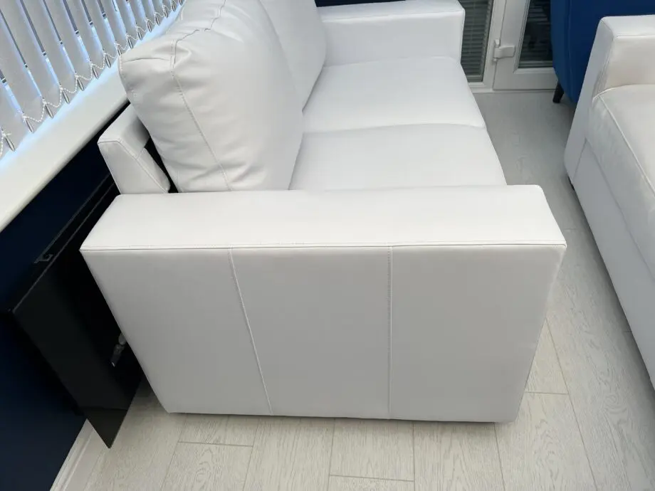 White faux leather 3 & 2 seater sofa set