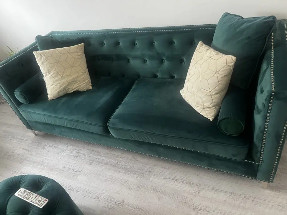 Chesterfield Green Velvet Sofa Set