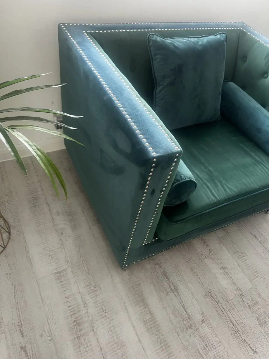 Chesterfield Green Velvet Sofa Set