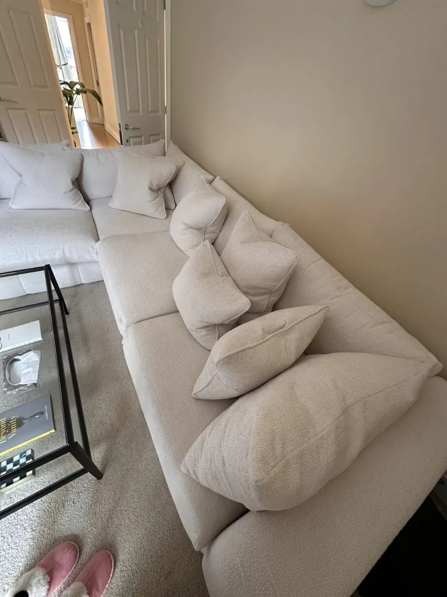 Sofology – 6 Seater Sectional Sofa