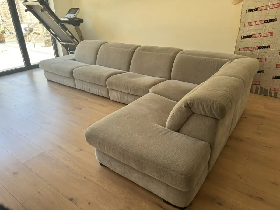 NATUZZI ITALIAN SOFA