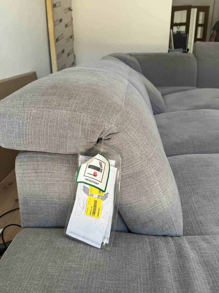NATUZZI ITALIAN SOFA