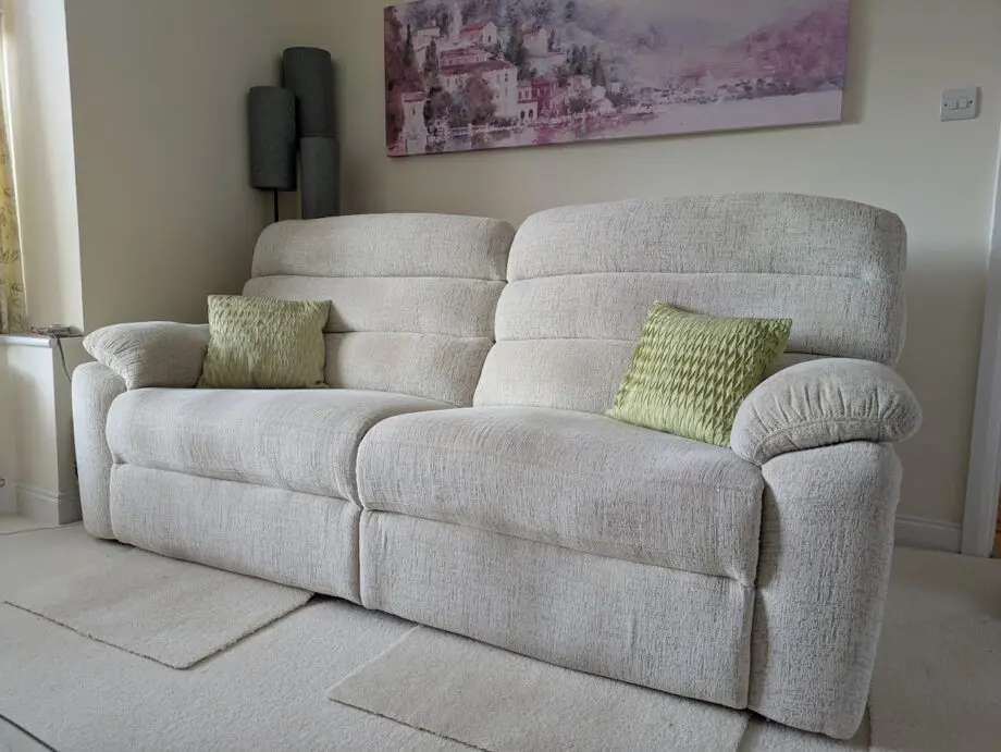 Furniture Village 3 Seater Electric Split Recliner Sofa