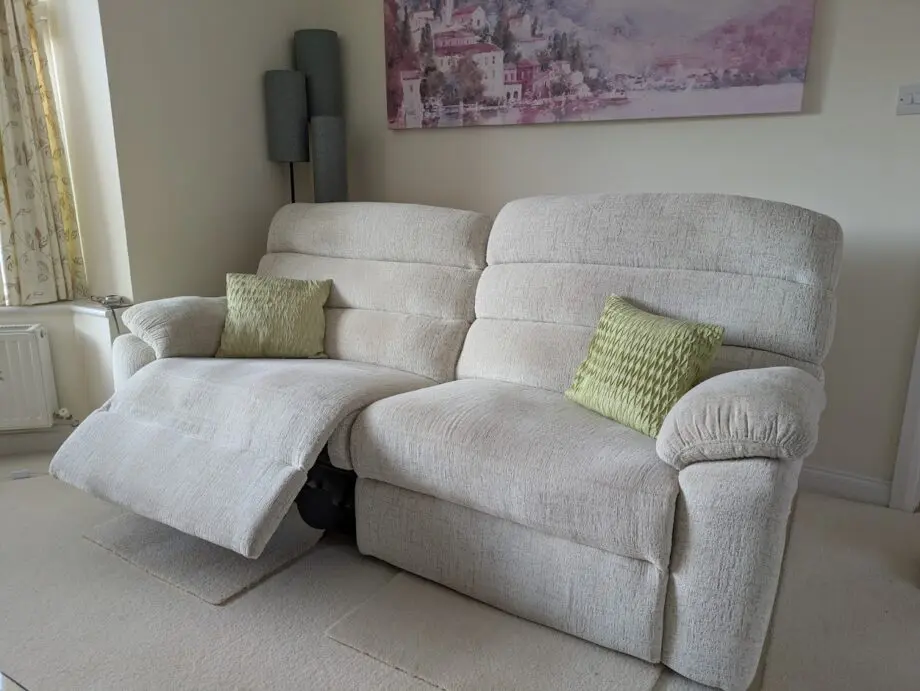 Furniture Village 3 Seater Electric Split Recliner Sofa