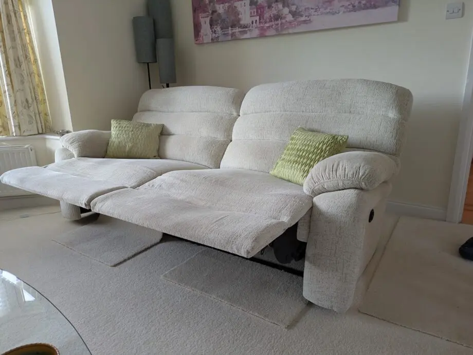 Furniture Village 3 Seater Electric Split Recliner Sofa