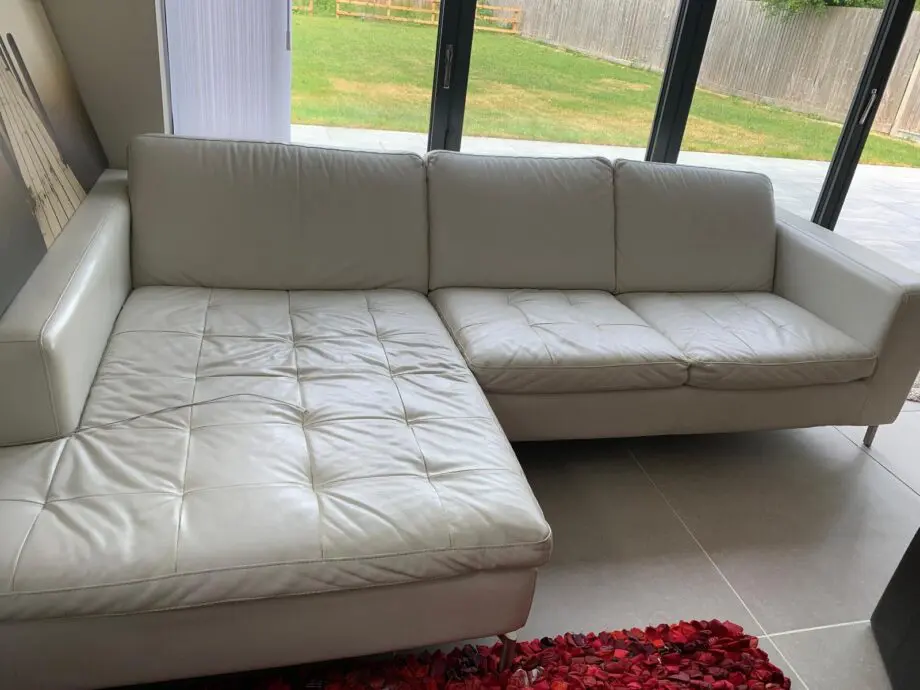 Natuzzi Off White Leather Corner Sofa, 5-6 Seater