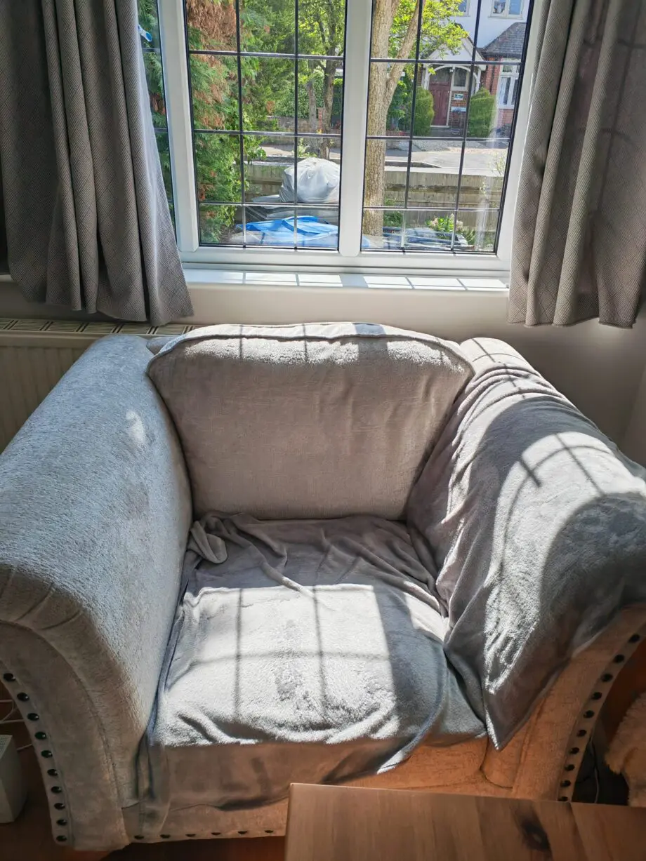 One Seat ArmChair/Sofa Grey Color